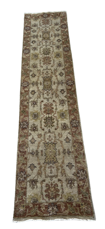 39278 Traditional Wool Runner 2'6" x 9'9"