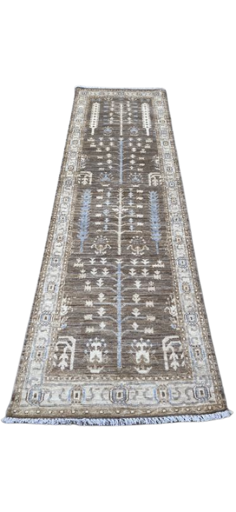 C1169 Classic Traditional Wool Runner 2'7" x 7'8"