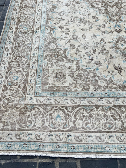 P977/99/G87 Rug