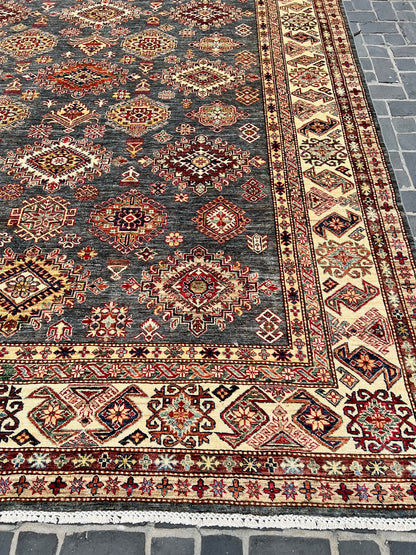 C15/60 Traditional Rug