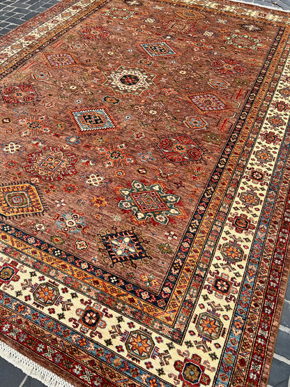 C17/65 Traditional Rug