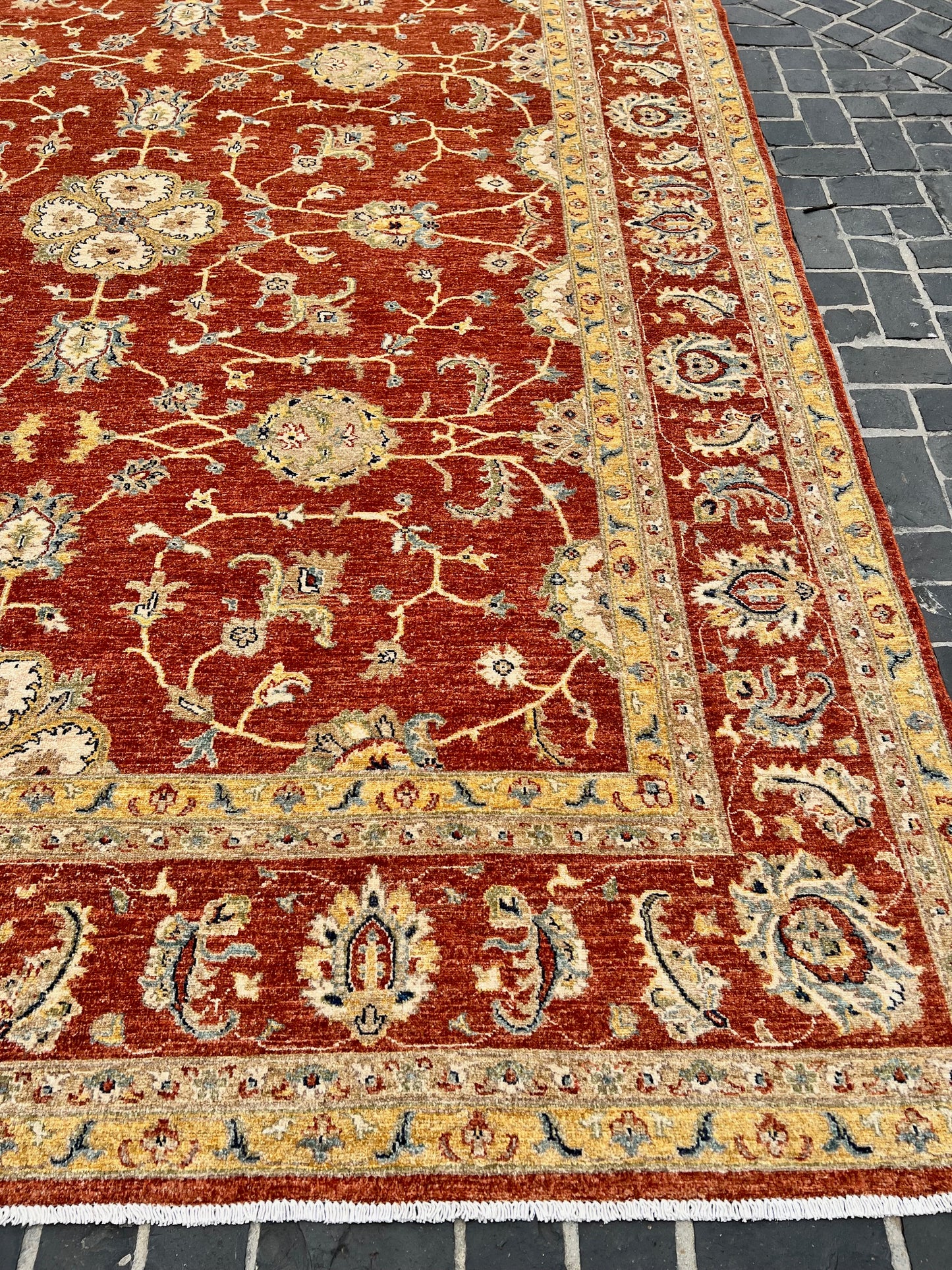 C7-18 Traditional Rug