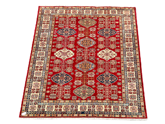 C15/58 Traditional Rug