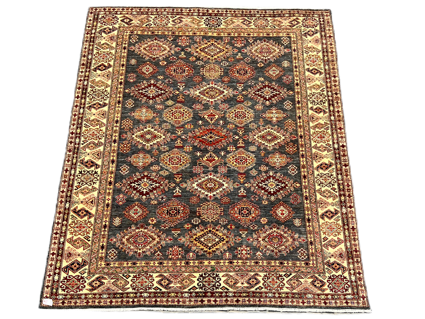 C15/60 Traditional Rug