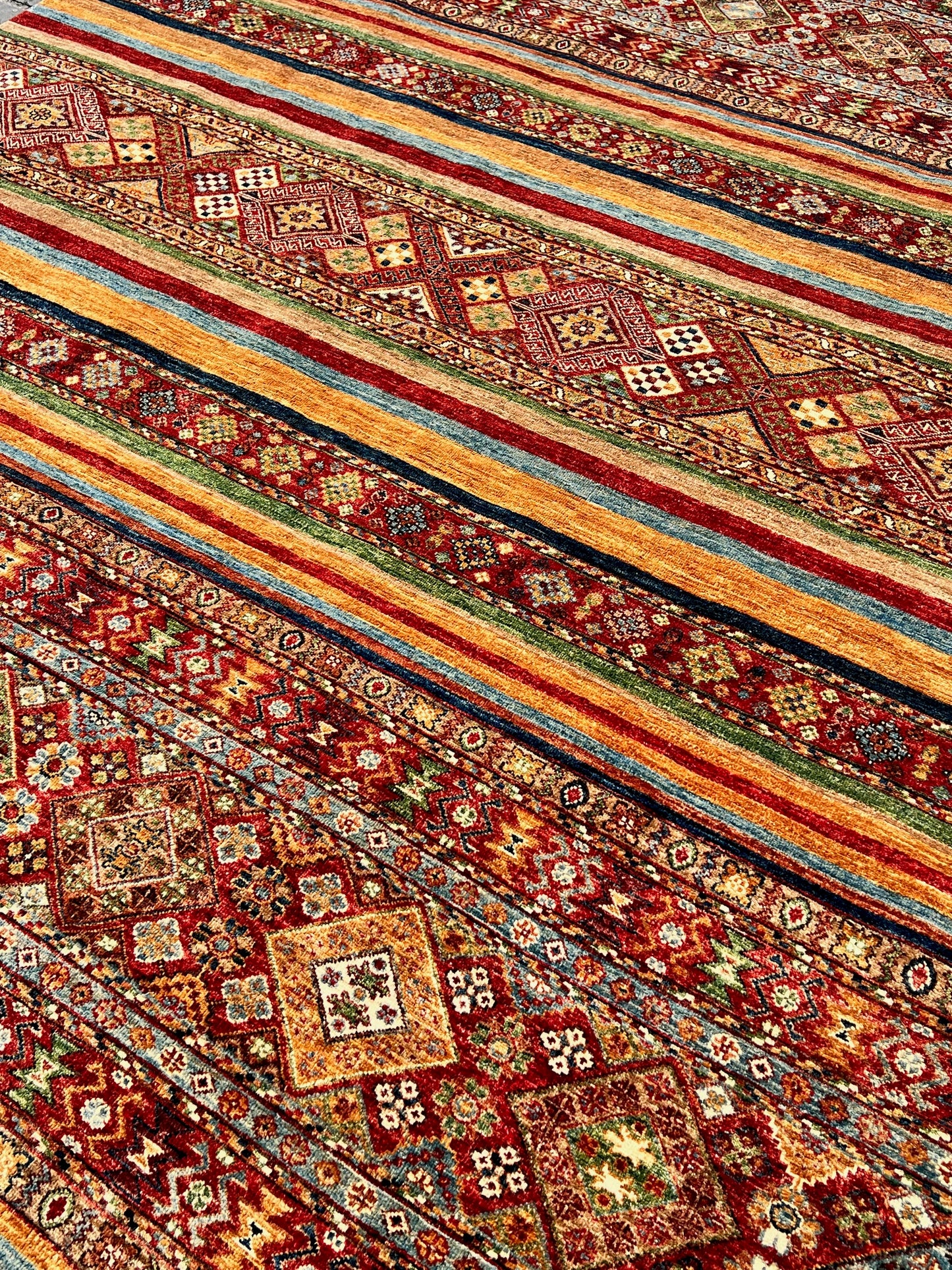 C6470031 Afgan Rug