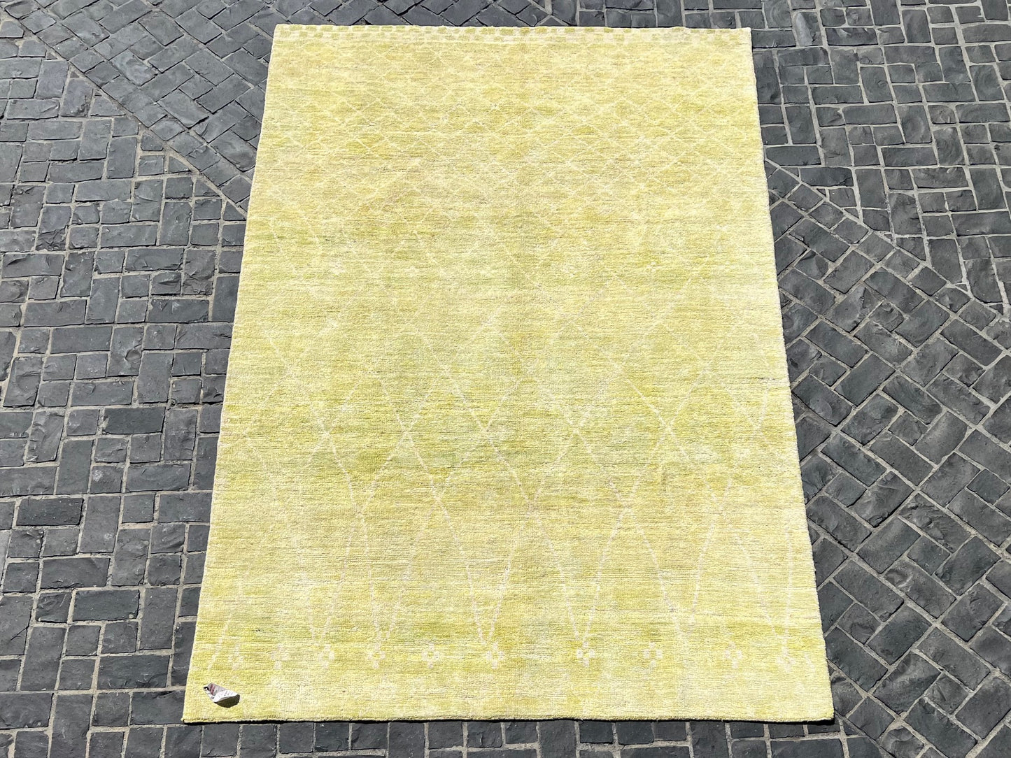 62890 Modern Rug