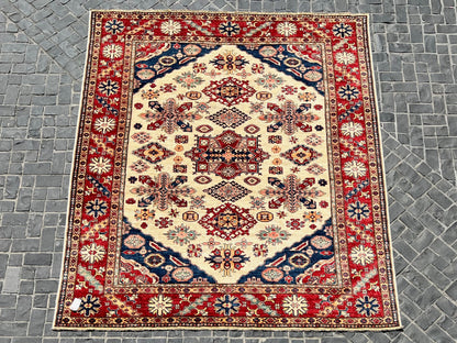 C16/40/23 Afgan Rug