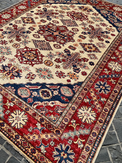 C16/40/23 Afgan Rug