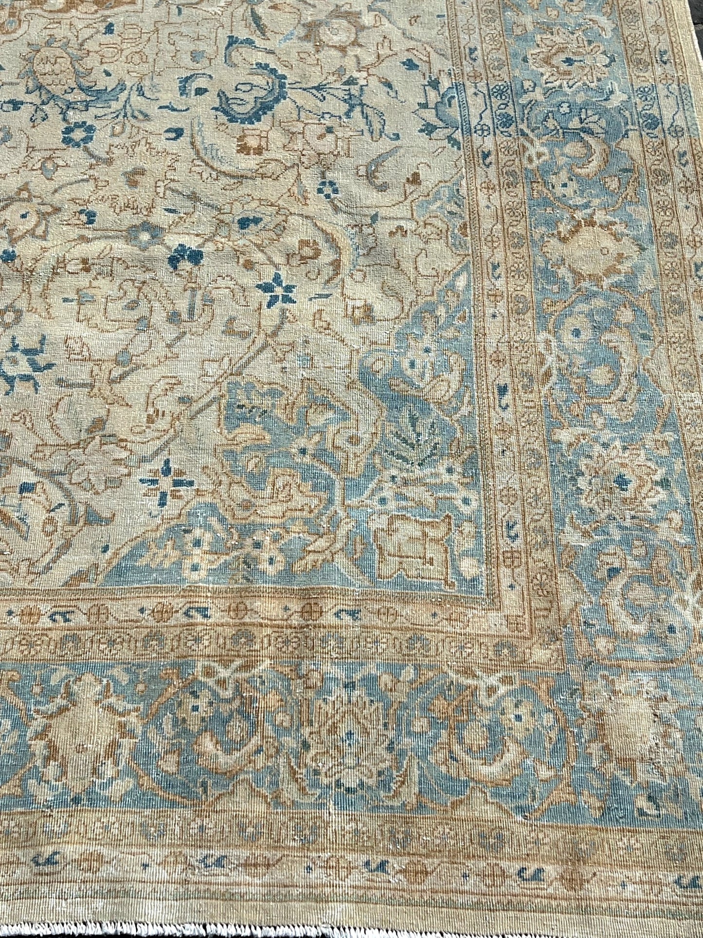 4/2415 Super fine Tabriz design 6'7" x 9'9"