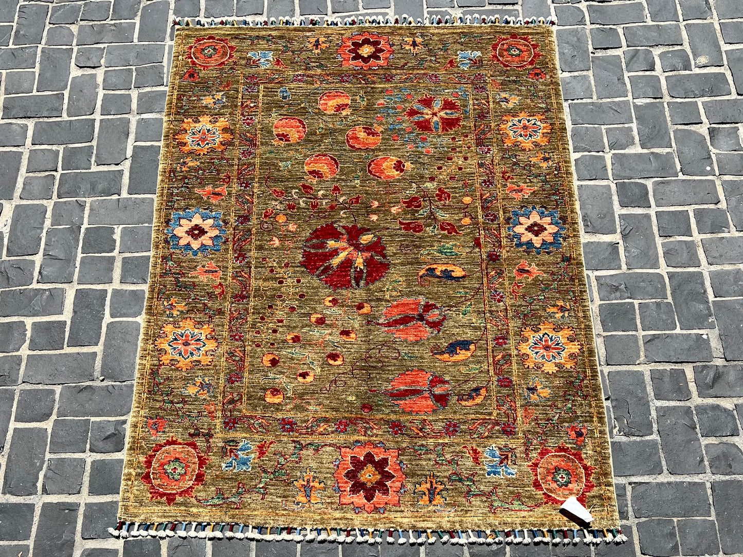 C38-4764 Antique Rug