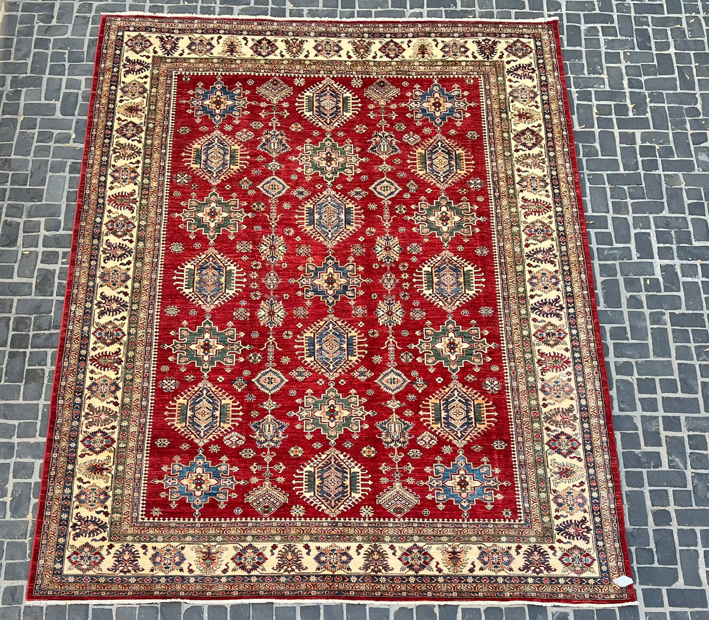 C70-330 Paki Rug