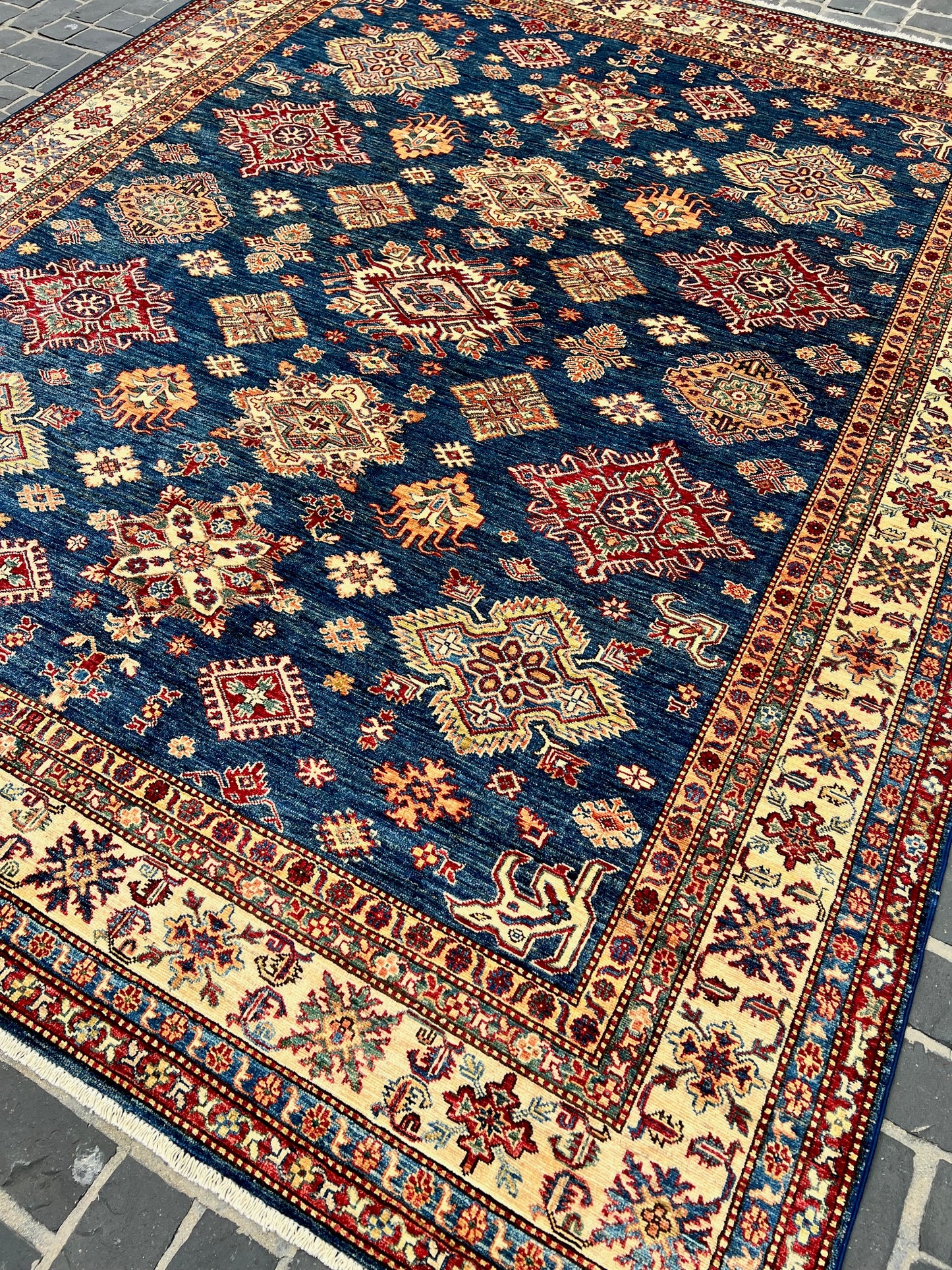 C70-329 Paki Rug