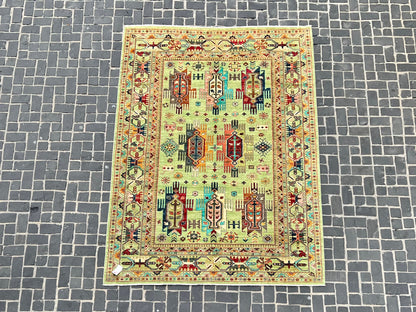 C67/324 Traditional Rug