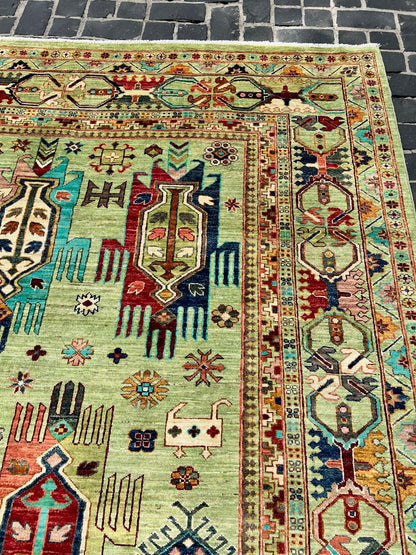 C67/324 Traditional Rug