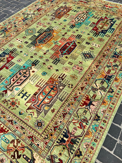 C67/324 Traditional Rug