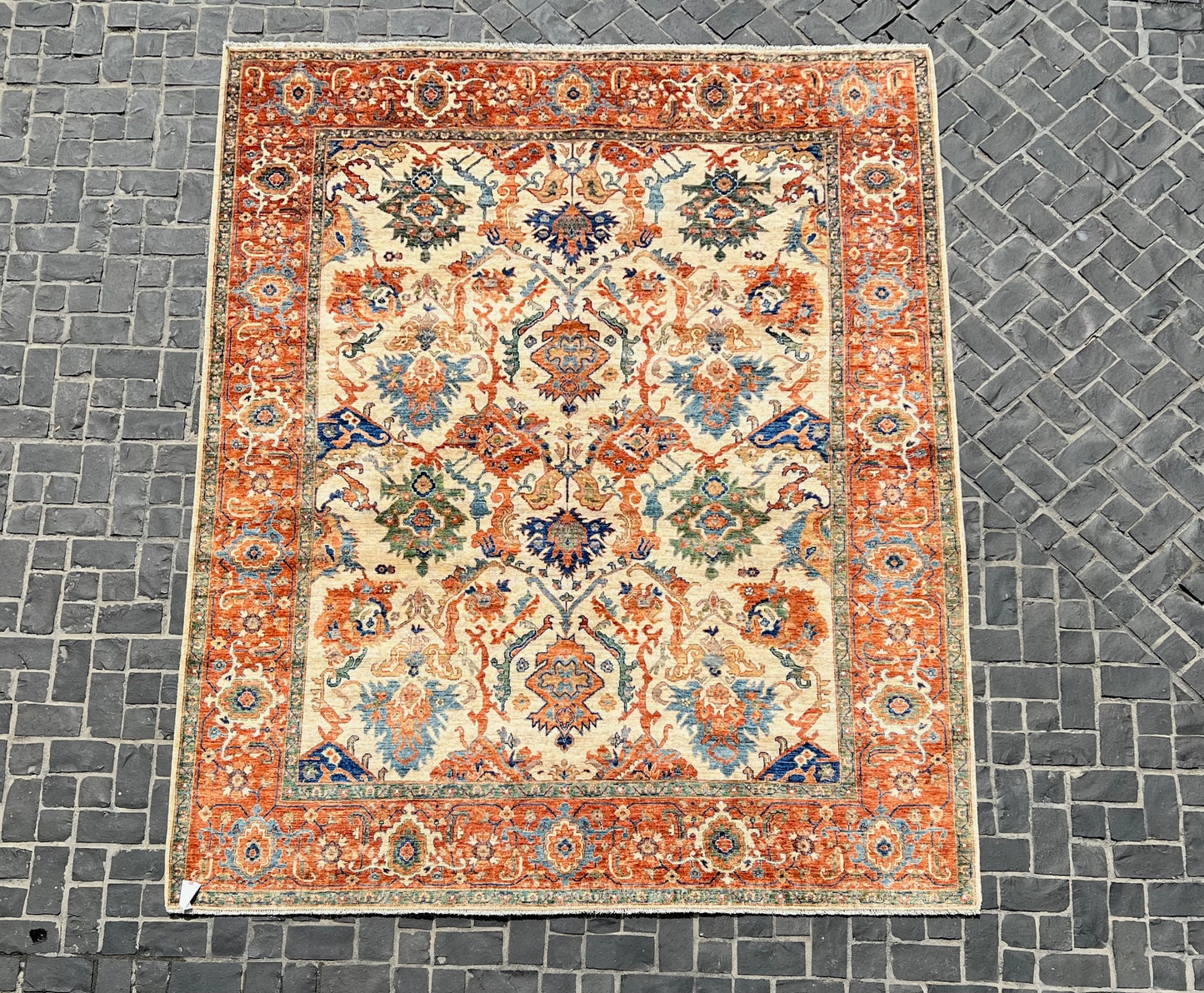 C99-400 Paki Rug