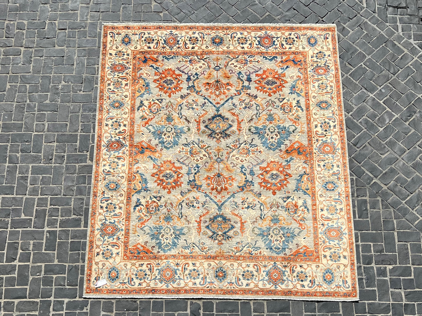 C101-404 Paki Rug