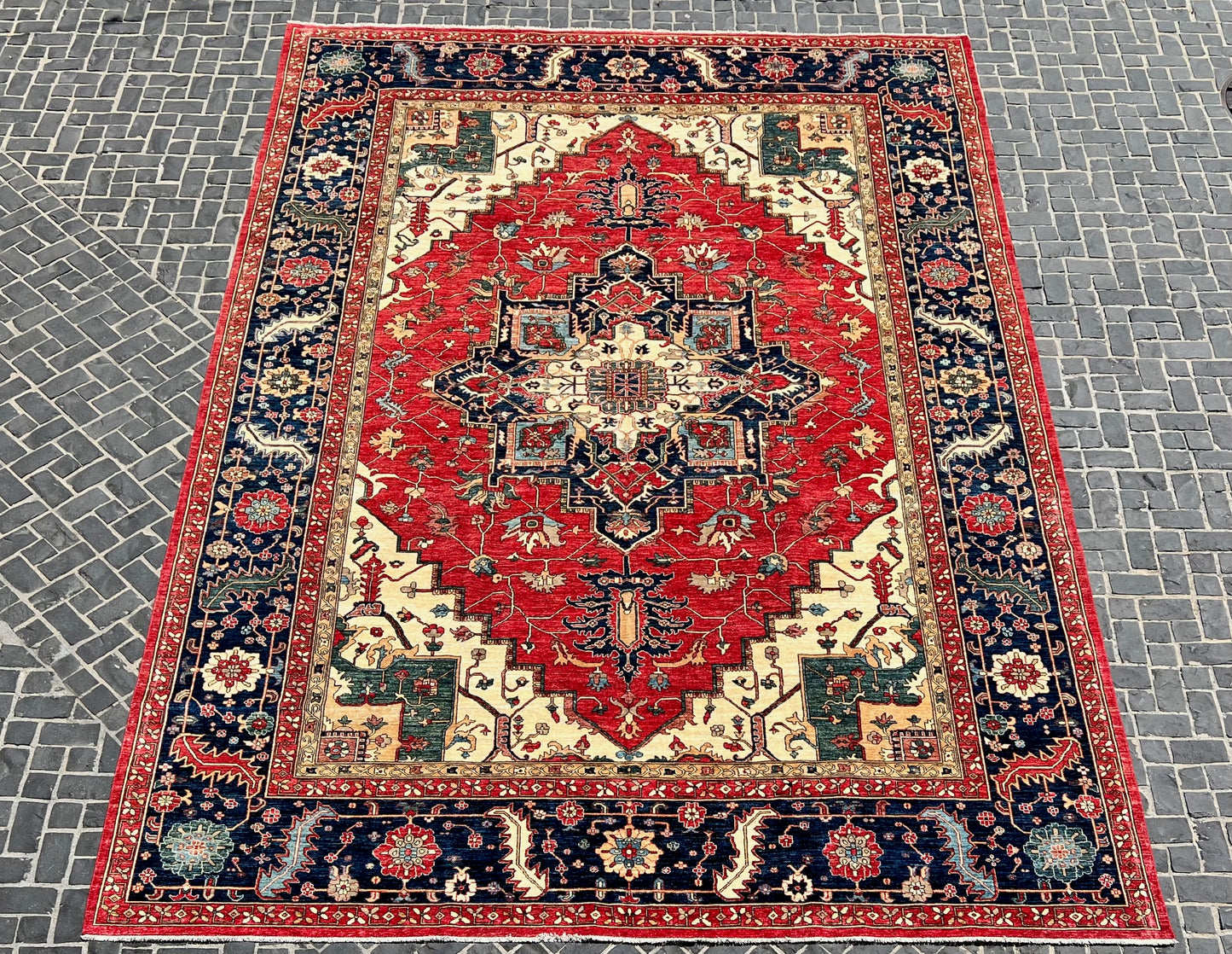 C105-415 Paki Rug