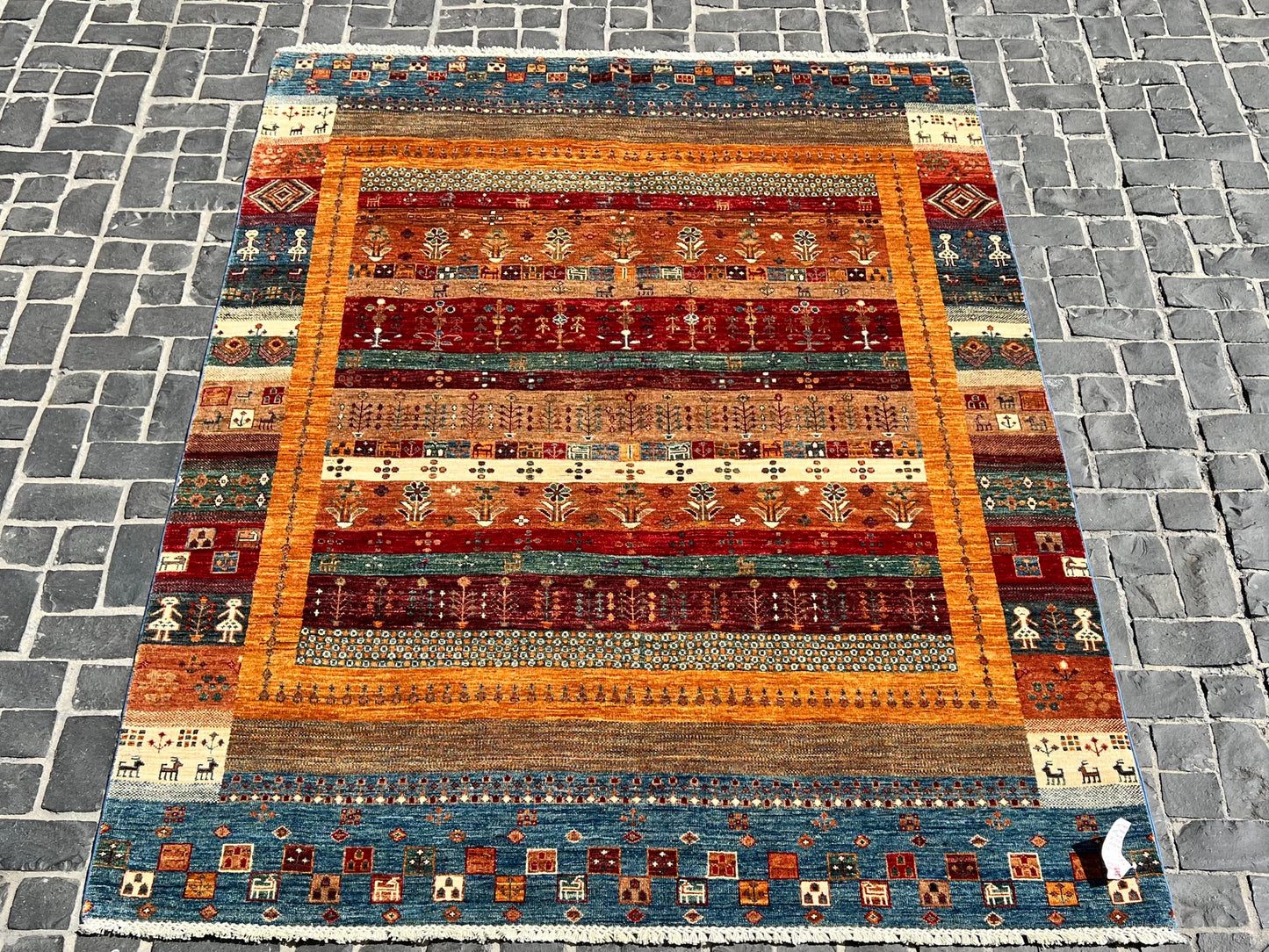 C04-20 Paki Rug