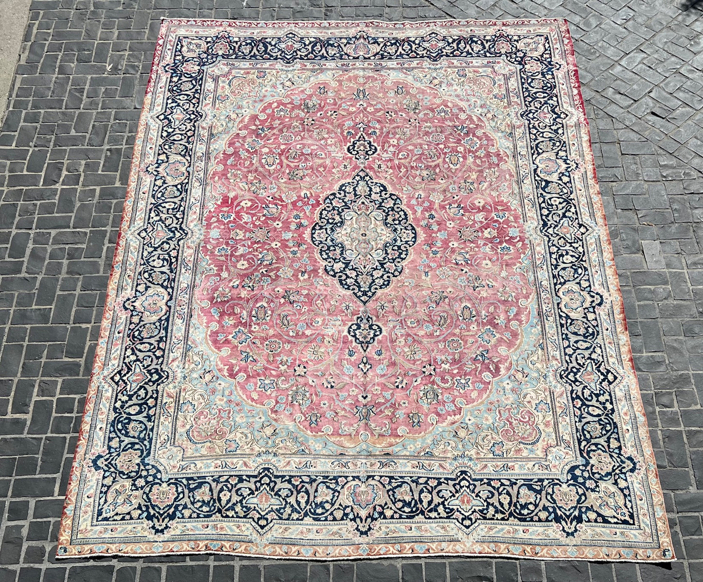 C620093 Kerman Persian Rug