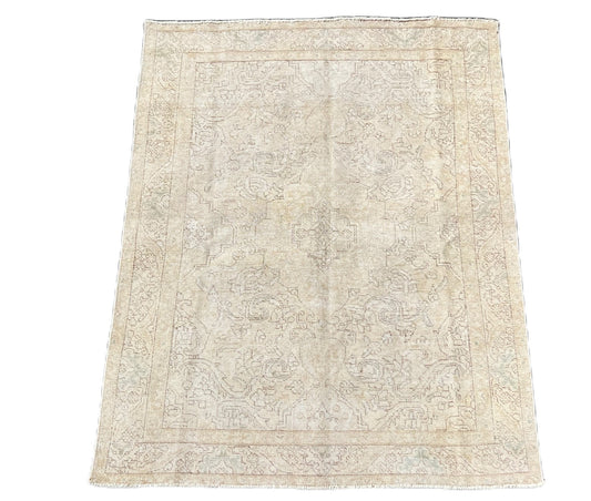 P927/99/15716 Iran Rug