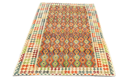 C83/373 Kilim