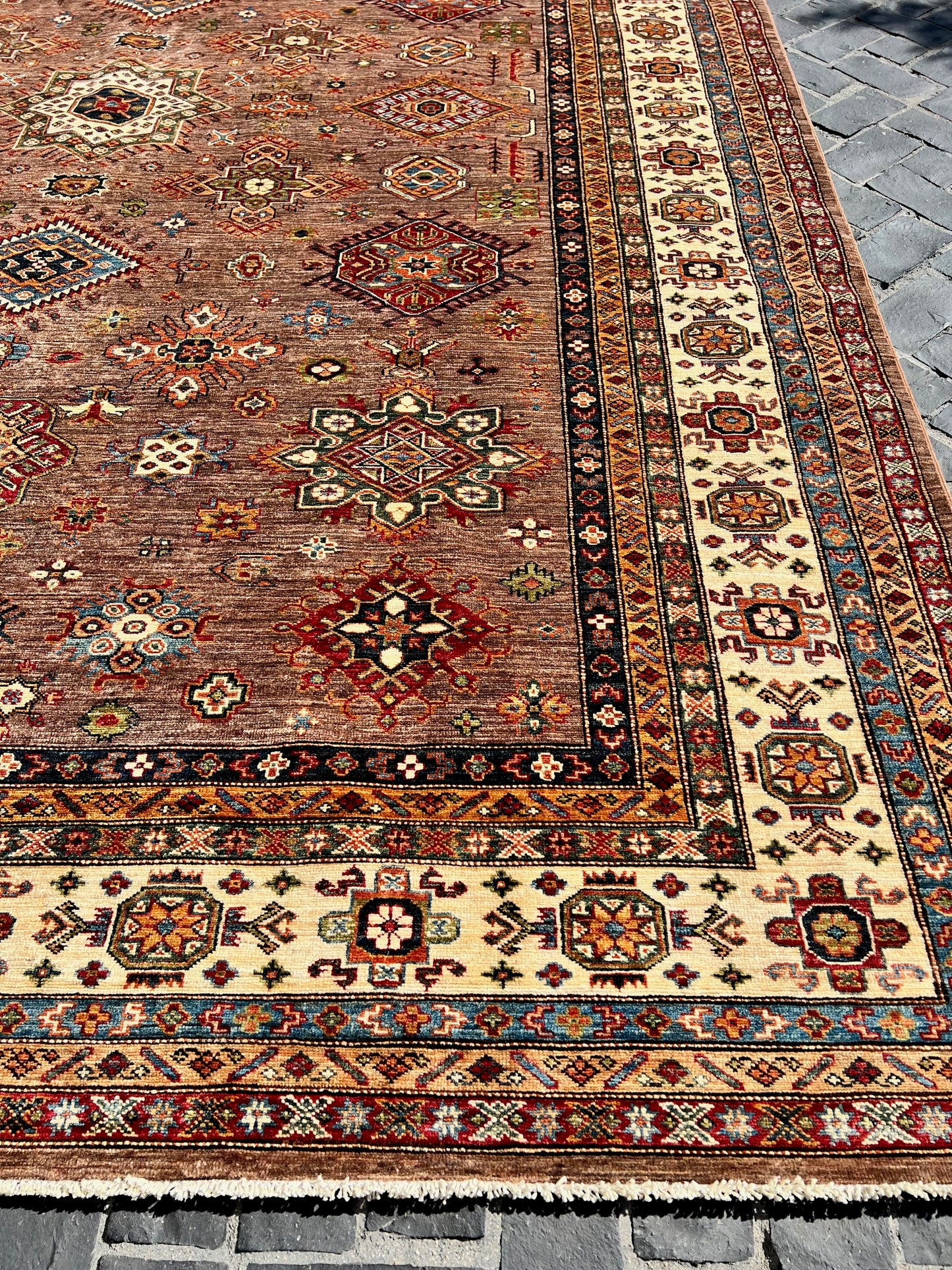 C29-140 Kazak Rug