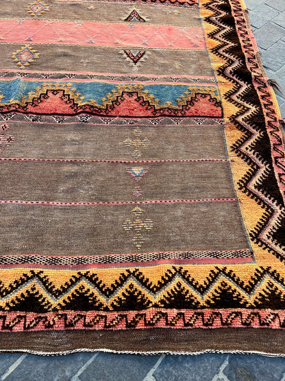 P9273 Antique Morroco Rug