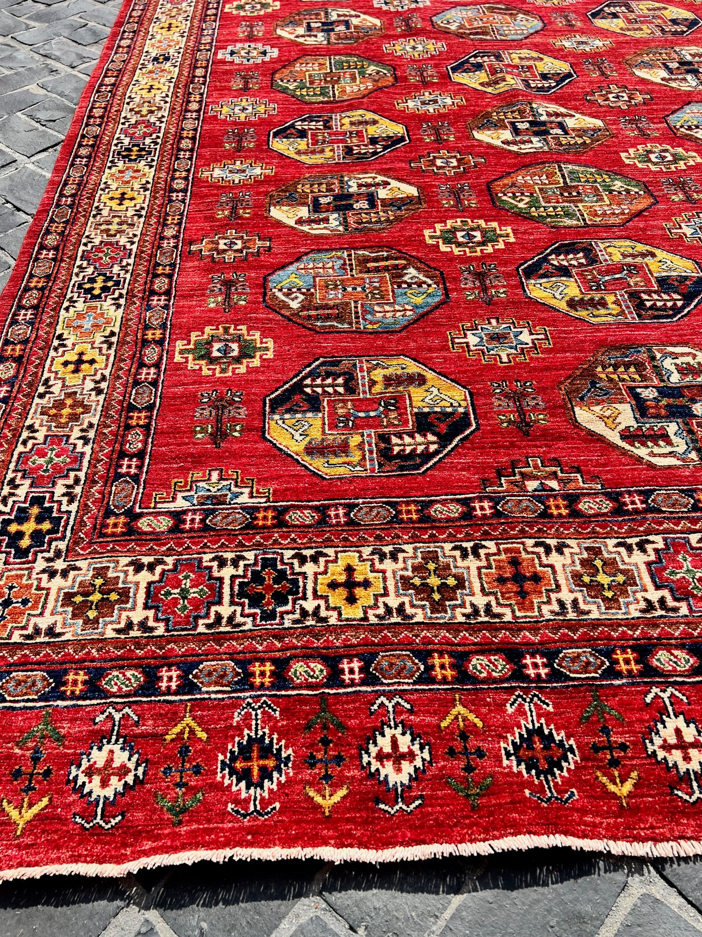 C69-251 Afgan Rug