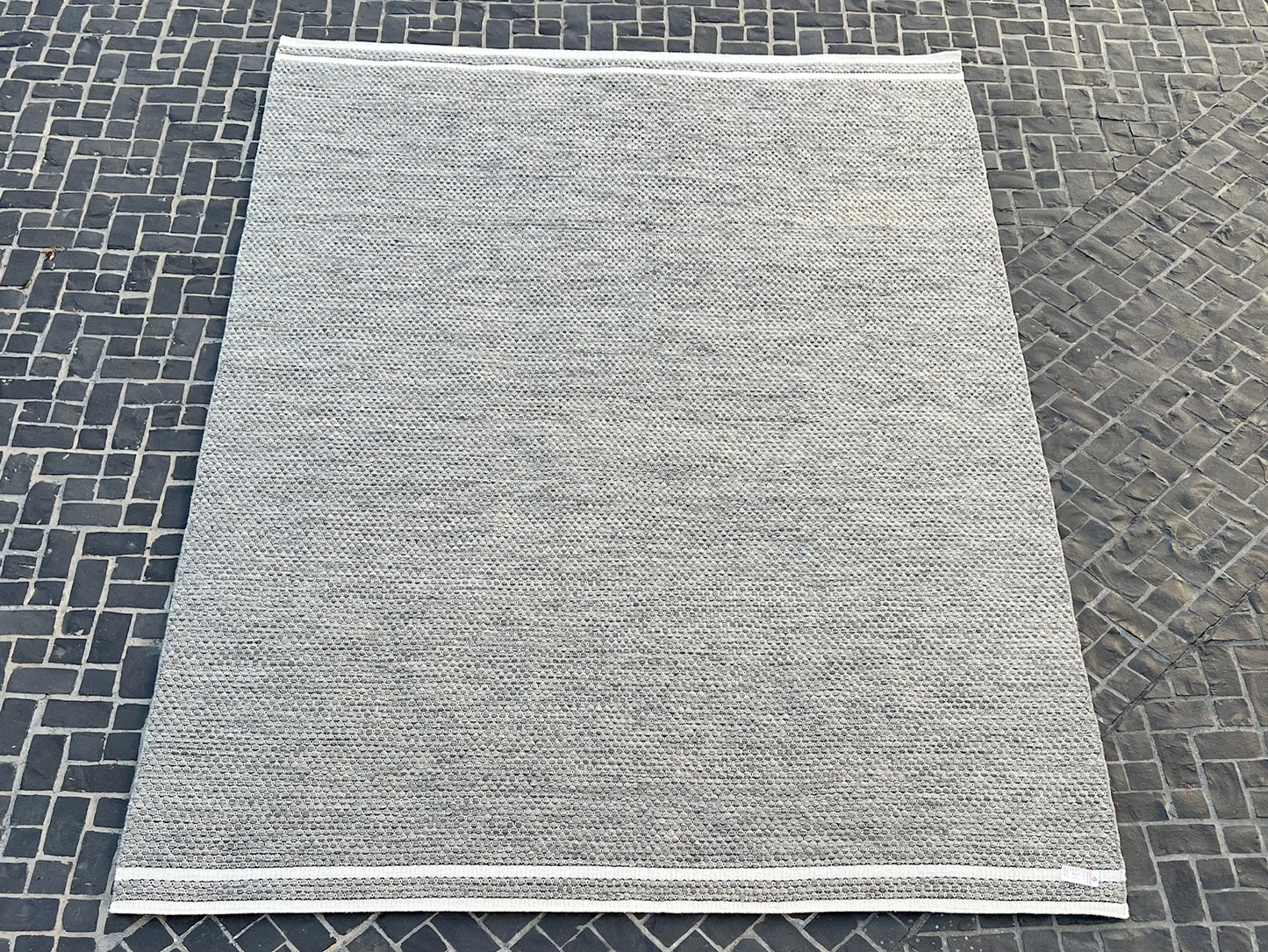 64352 Flatwoven Rug