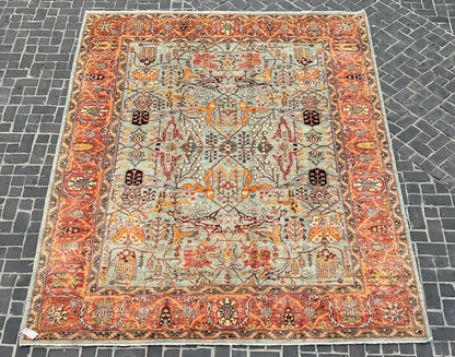 C50/474 Traditional Rug