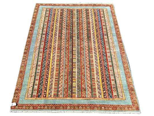 C05/28 Traditional Rug