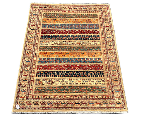 C05/29 Traditional Rug