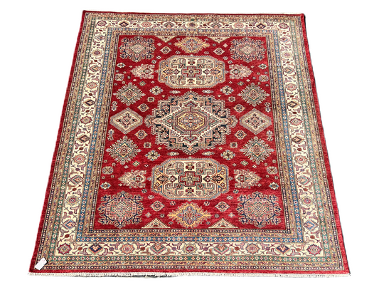 C07/34 Traditional Rug